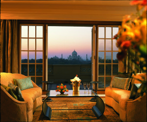 The-Kohinoor-Suite-The-Oberoi-Amarvilas-Agra_R1