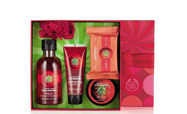 The Body Shop Strawberry Festive Picks Small Gift Set
