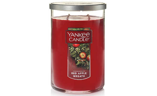 Yankee Candle Large 2-Wick Tumbler Candle, Red Apple Wreath