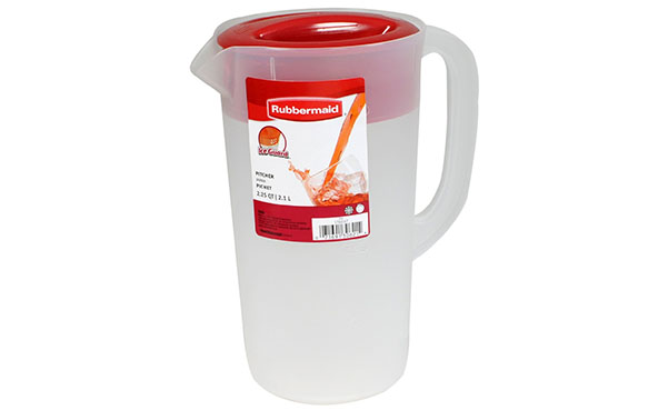 Rubbermaid 2.25 Qt Covered Pitcher