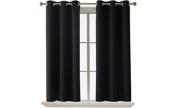 Deconovo Thermal Insulated Blackout Grommet Window Curtain